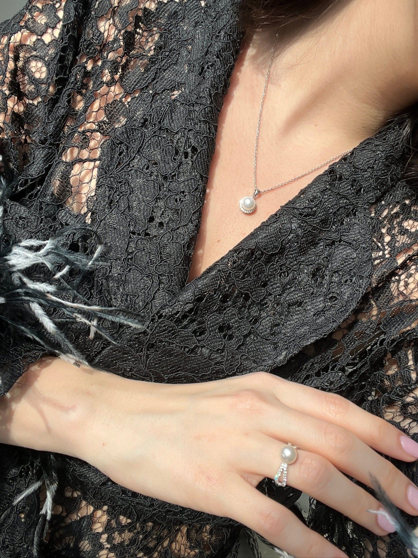 Dore Pearl and Diamond Pendant, White gold - LA'AL