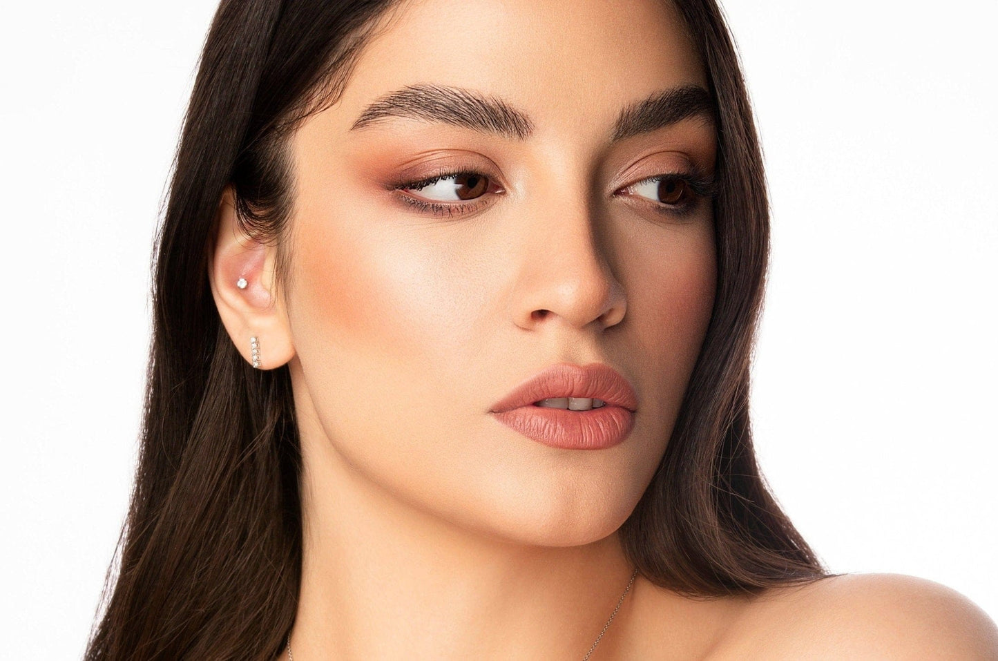 Mini Thread Diamond Stud Earrings - LA'AL