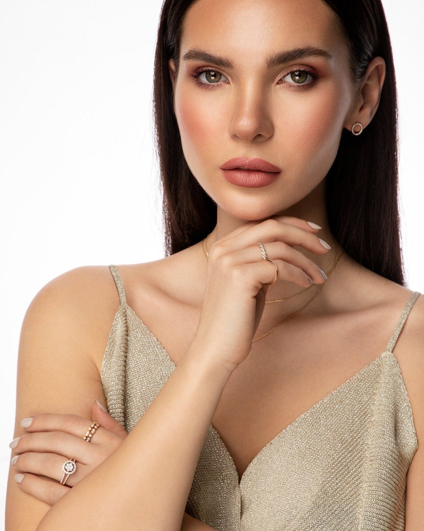 Noor Diamond Pendant, yellow gold - LA'AL