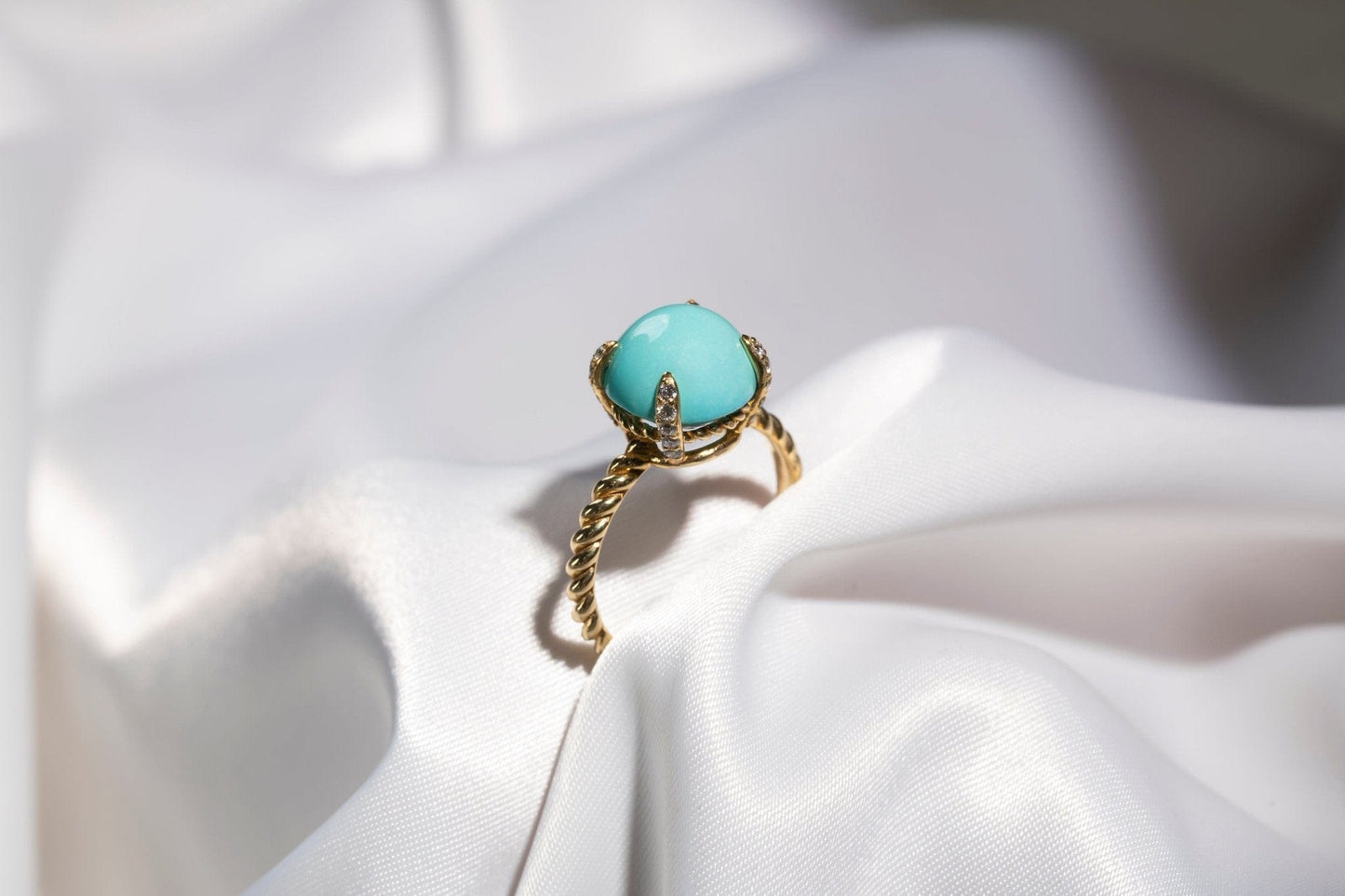 Tolu Turquoise Ring , yellow gold - LA'AL