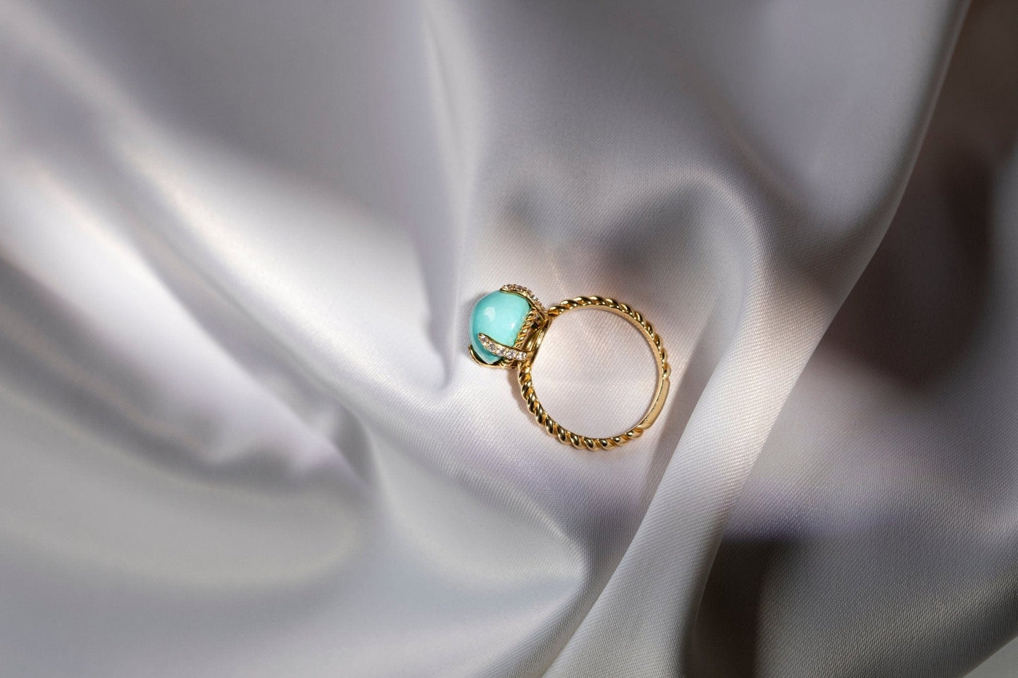 Tolu Turquoise Ring , yellow gold - LA'AL